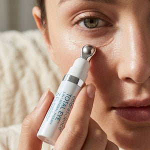 Total Eye 3-en-1 Renewal Therapy SPF 35
